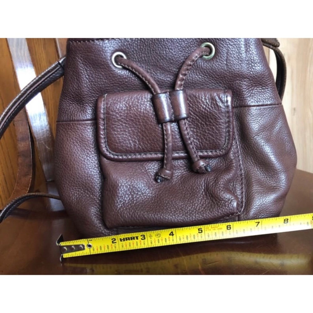 Vintage leather Fossil bucket bag crossbody - Picture 6 of 6